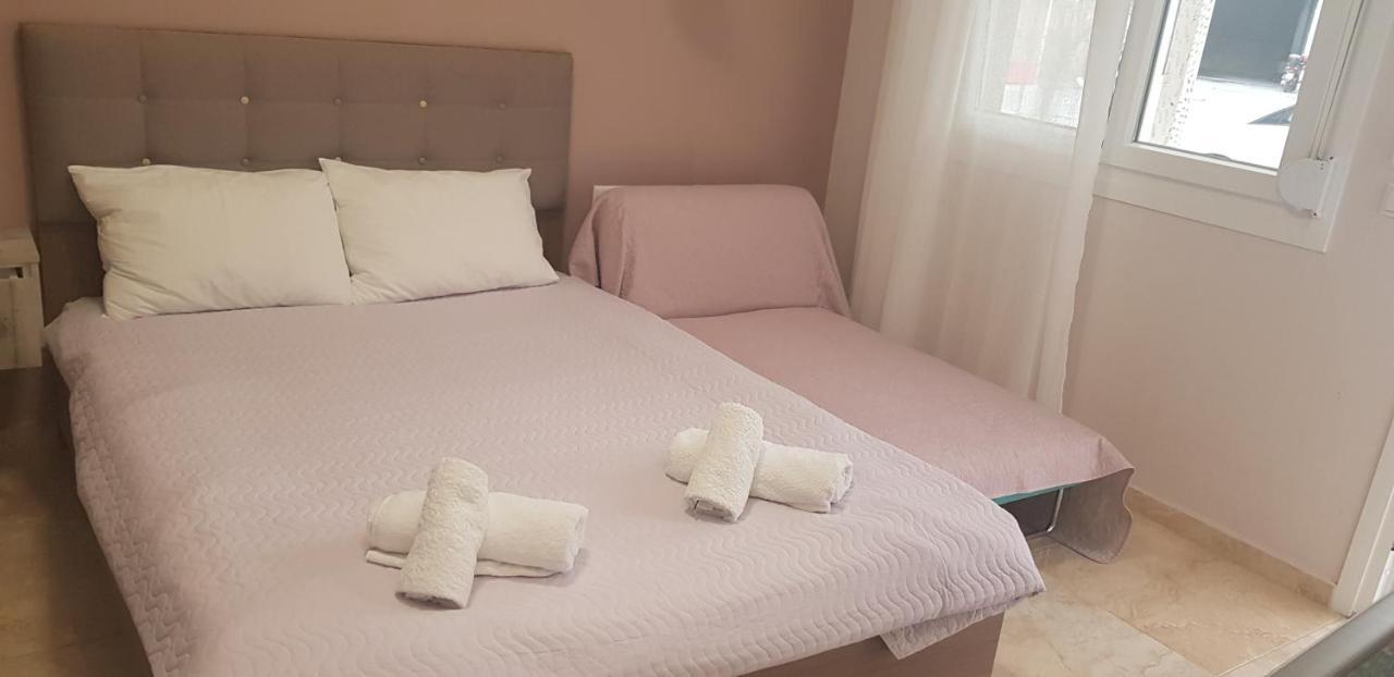 Ioni Rooms Potos Bagian luar foto